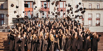 GRADUATION 2025 Joanie Asselin Photographe